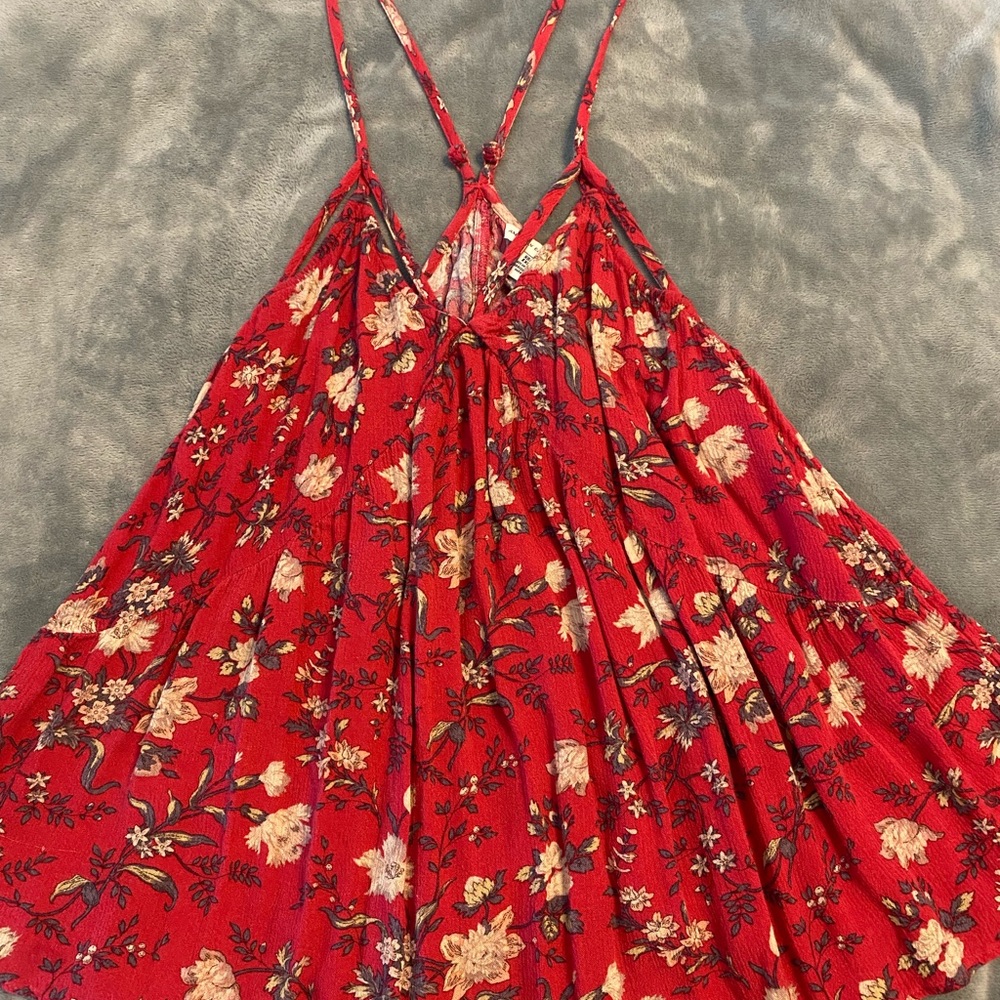 Red floral top